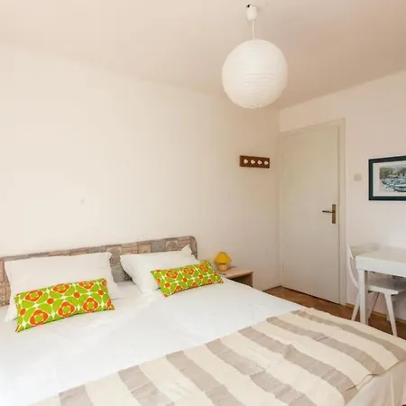 Saul - Studio With Terrace And Sea View Cavtat