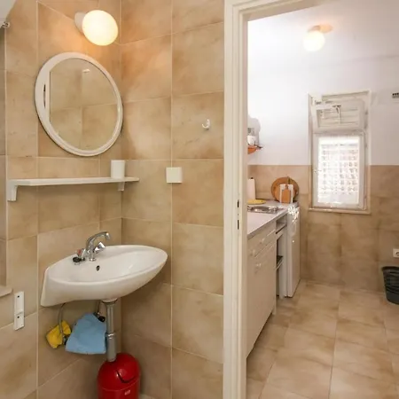 Saul - Studio With Terrace And Sea View * Cavtat
